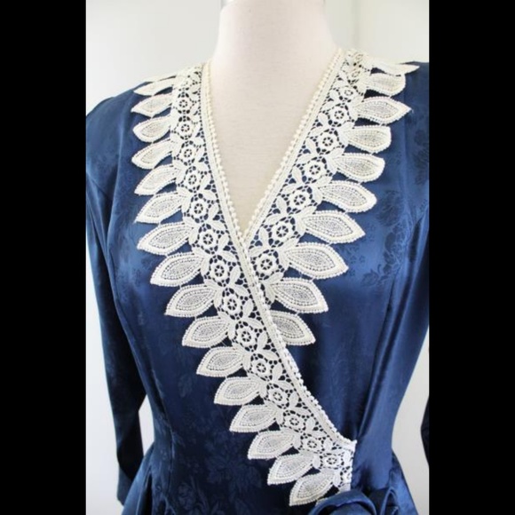 Scott McClintock Vintage Blue Lace Peplum 4 - Picture 3 of 5